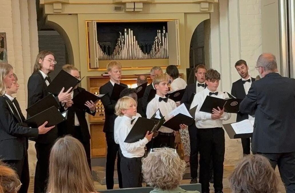 zo 11 oktober 2026 om 11.00  Kerkdienst met koor